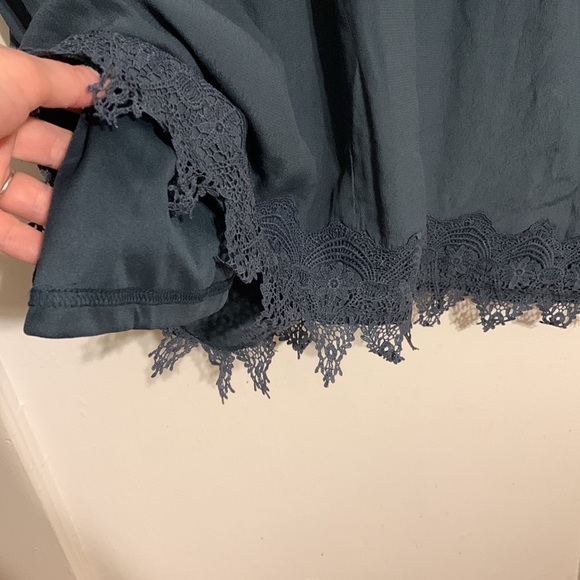 ✨ ASTR Lace-Trimmed Tunic Dress Sz L - Picture 5 of 7